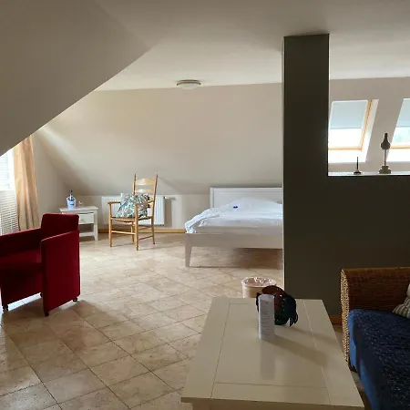 Friesenhalle Hotel 3*